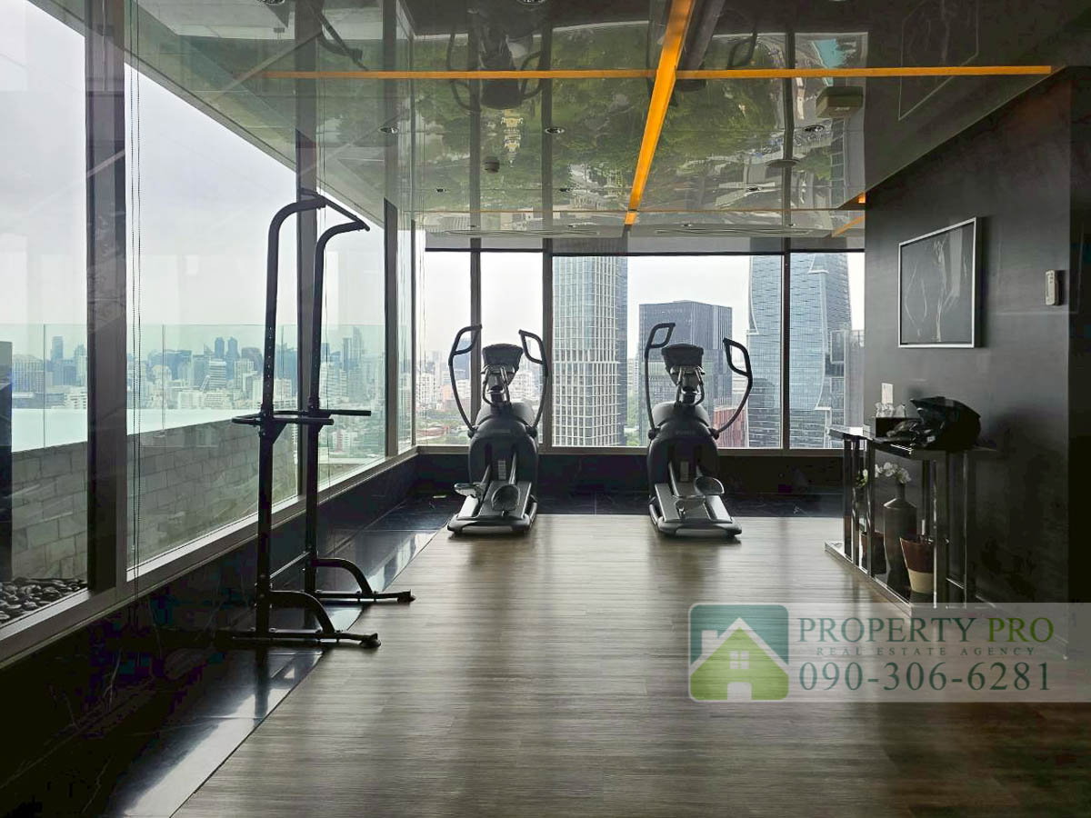 รูป ให้เช่า คอนโด ศาลาแดง วัน แบบ 2 ห้องนอน ขนาด 120 ตรม ห้องมุม วิวสวนลุม เฟอร์นิเจอร์ เครื่องใช้ไฟฟ้าครบ ใกล้ MRT ลุมพินี สีลม ราชดำริ สาทร : MJ26R-008 - รูปที่ 29/30