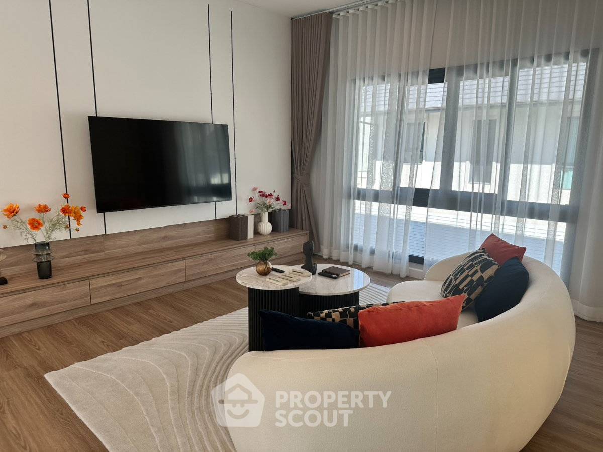 รูป บ้าน 4 ห้องนอน ขาย The Lavish พัทยา นาเกลือ (พื้นที่ 350 ตร.ม.) (ID 3042070) - รูปที่ 10/17