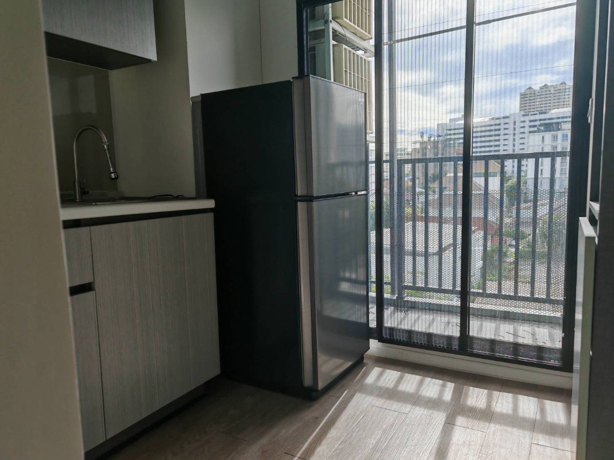 รูป ขายคอนโด แอทโมซ ลาดพร้าว 15 ชั้น 5 ห้องมุม ทำเลดี เดินทางสะดวก ใกล้รถไฟฟ้า MRT ลาดพร้าว - รูปที่ 5/10