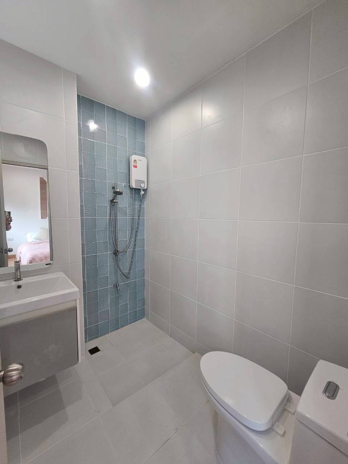 รูป ทาวน์โฮม 3 ชั้น ให้เช่าบ้านกลางเมือง บริติซทาวน์ ศรีนครินทร์  (SPSAD4077) - รูปที่ 17/21