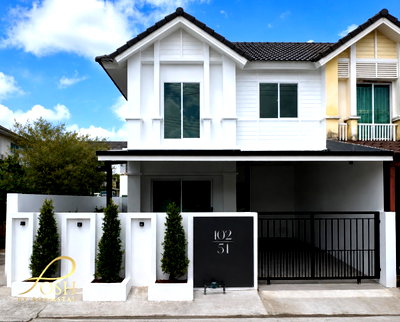 ทาวน์โฮม ภูเก็ต : บ้านรีโนเวทใหม่จาก POSH ยินดีรับเอเจ้น  หมู่บ้านพฤกษาวิลล์ รัษฎา - สามกอง ใกล้ซุปเปอร์ชีป บ้านหลังมุมที่หาได้ยากในทำเลเมือง 