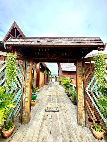 รูป ขายบ้านพร้อมที่ดิน Luxury House ติดริมแม่น้ำเจ้าพระยา เนื้อที่ 1 ไร่ อำเภอเมืองปทุมธานี ราคา 35 ล้านบาท - รูปที่ 18/23