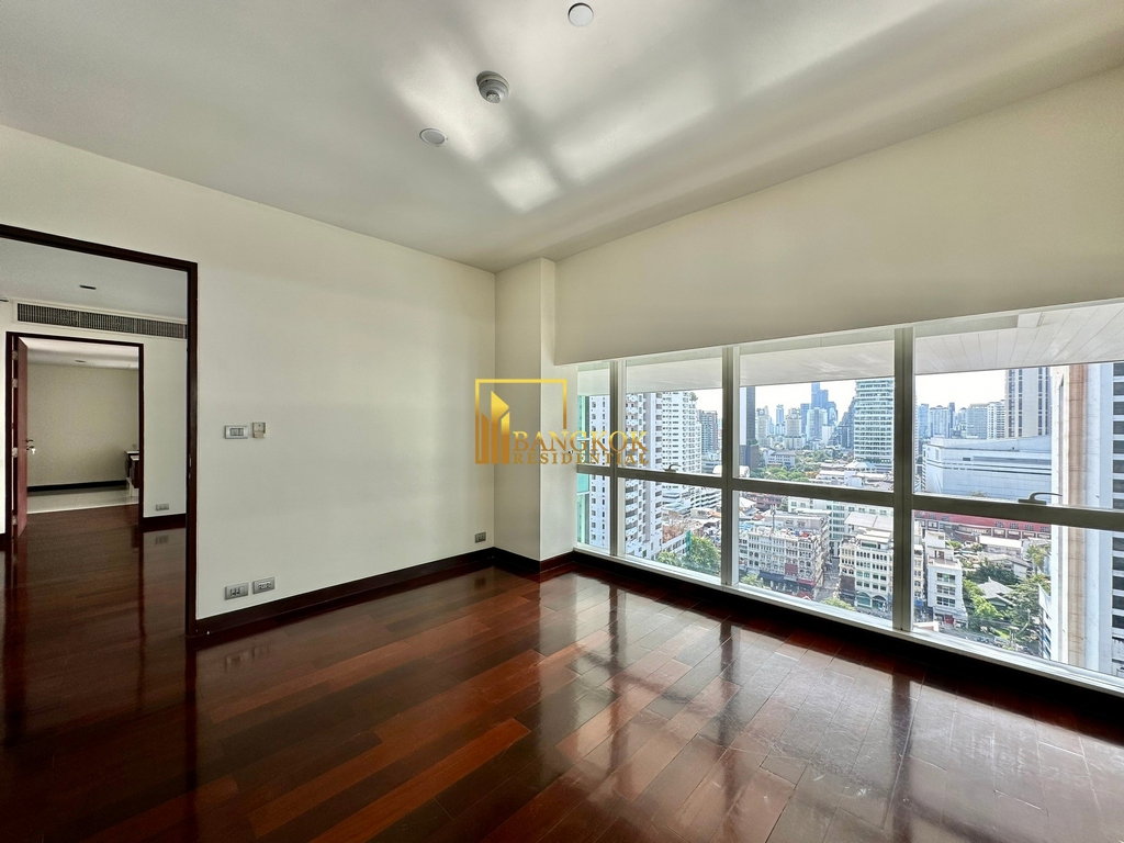 รูป Le Raffine 31 | 3 Bedroom Duplex Condo With Private Pool - BR18662CD - รูปที่ 30/64
