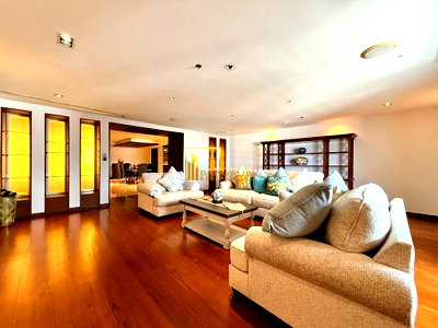 Condos for sale : Kallista Mansion | Expansive 3 Bedroom Pet Friendly Condo - BR19738CD