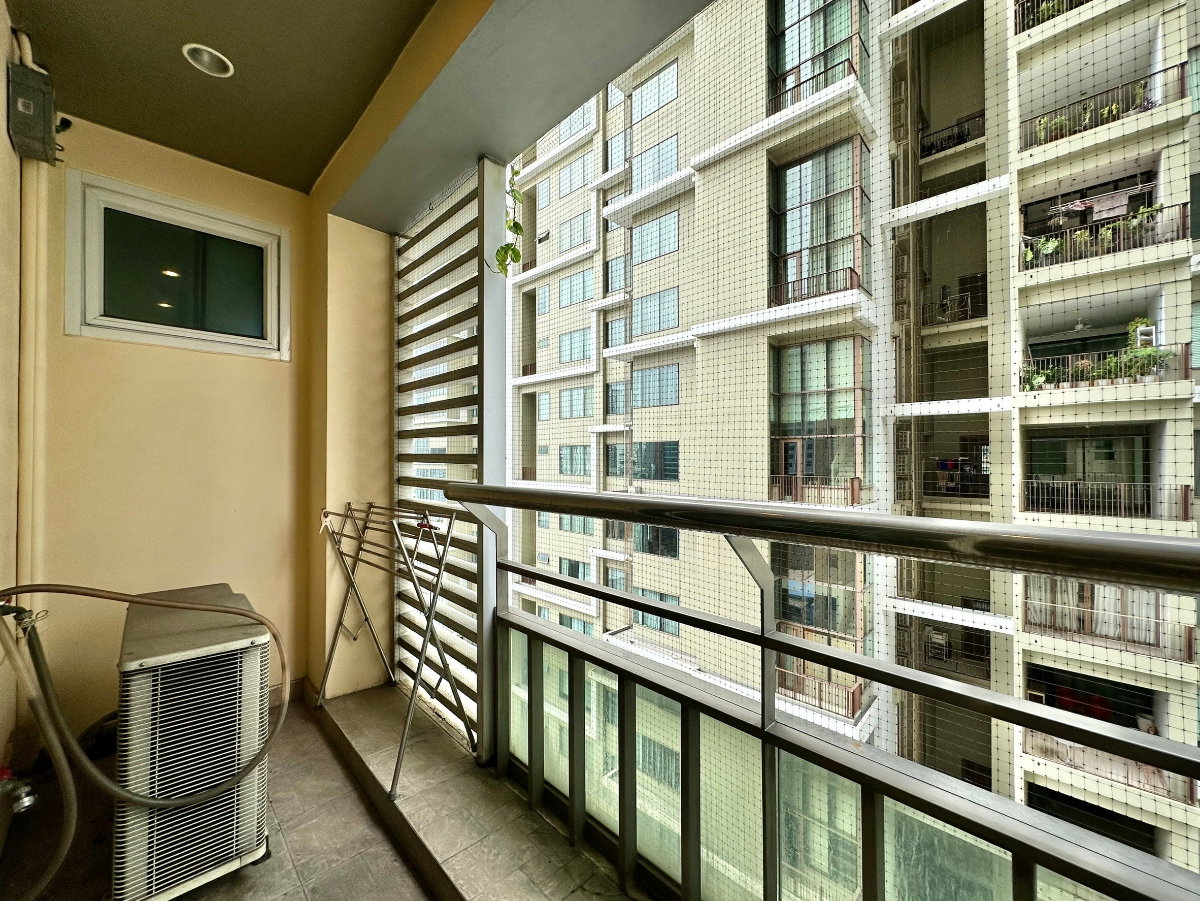 picture Ideal 24 | Elegant 4 Bed Luxury Condo in Phrom Phong Area - BR14992CD - 38/52