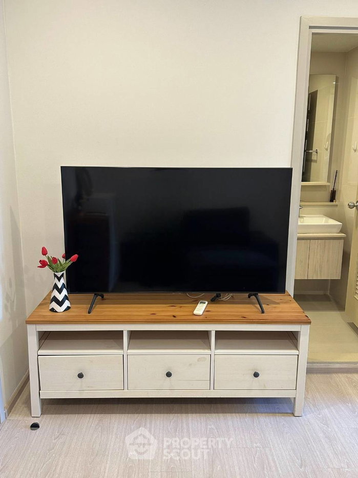 picture Well-Priced 1-BR Condo At The Tree Sukhumvit 64, 300m to BTS Punnawithi (ID 2771524) - 2/8