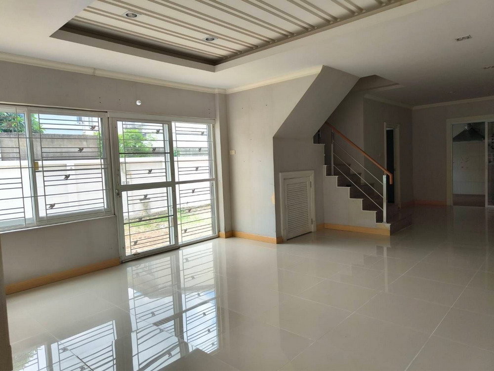 รูป Call : 095-250-9015 บ้านรัชธานี 10 ซอยคู้บอน 27 เขตบางเขน ทาวน์เฮ้าส์ 3 ชั้น แปลงมุม ติดสวน 49 ตารางวา 3 นอน 4 น้ำ ใกล้รถไฟฟ้าสีชมพู สถานีคู้บอน - รูปที่ 5/12