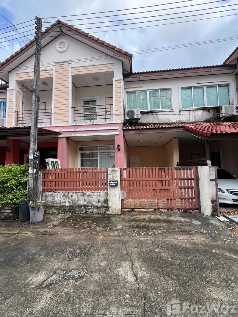 Townhouses for sale : 3 Bedroom Townhouse for sale at Phanason City Thep Anusorn  6545136