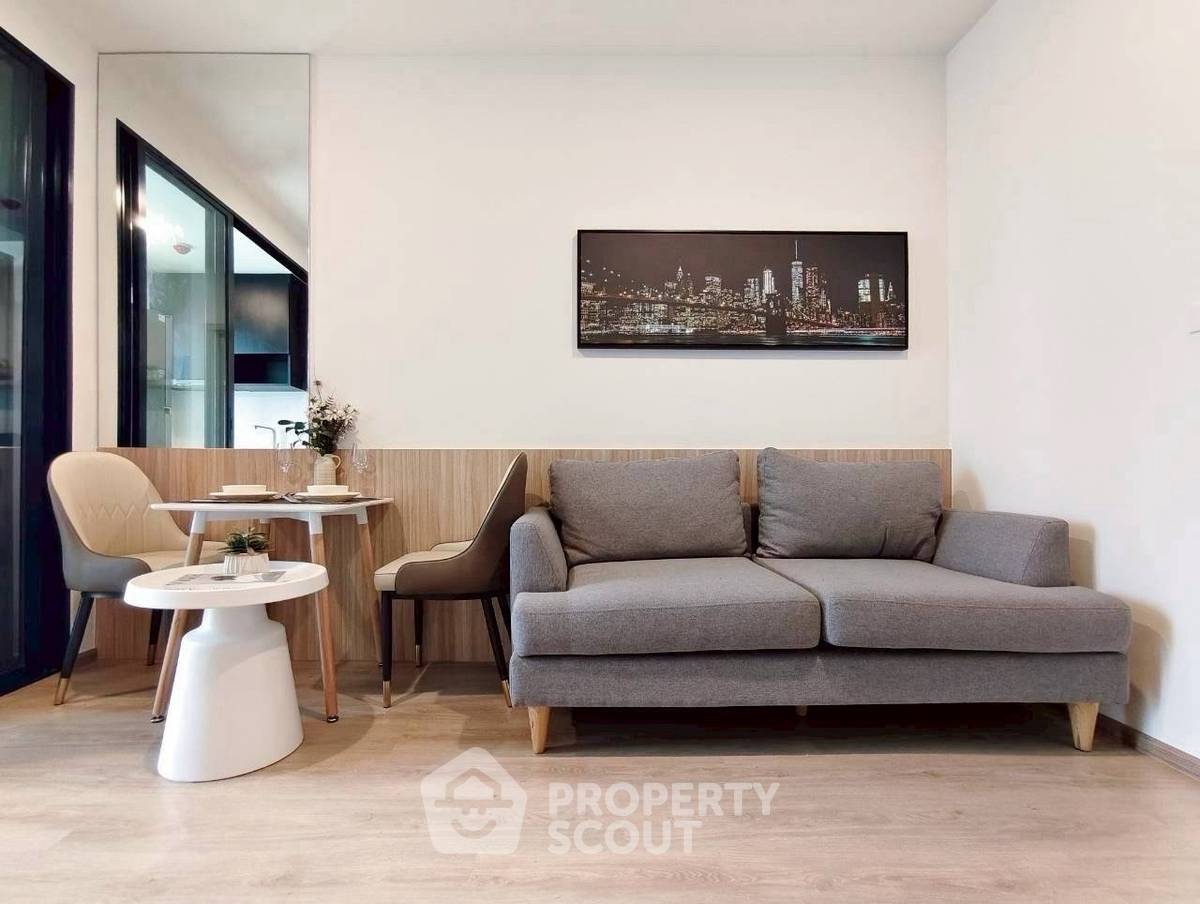 picture High-Floor 1-BR 30 Sqm At Nue District R9, MRT Phra Ram 9 (200m) (ID 3063437) - 11/17