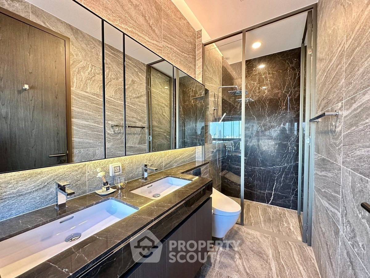 picture 2-BR Condo At The Esse Sukhumvit 36, 70m To BTS Thong Lor (ID 3063244) - 11/16