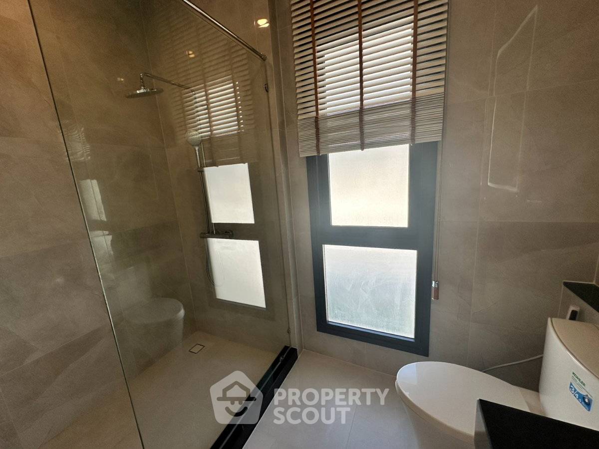 รูป บ้าน 4 ห้องนอน ขาย The Lavish พัทยา นาเกลือ (พื้นที่ 350 ตร.ม.) (ID 3042070) - รูปที่ 16/17
