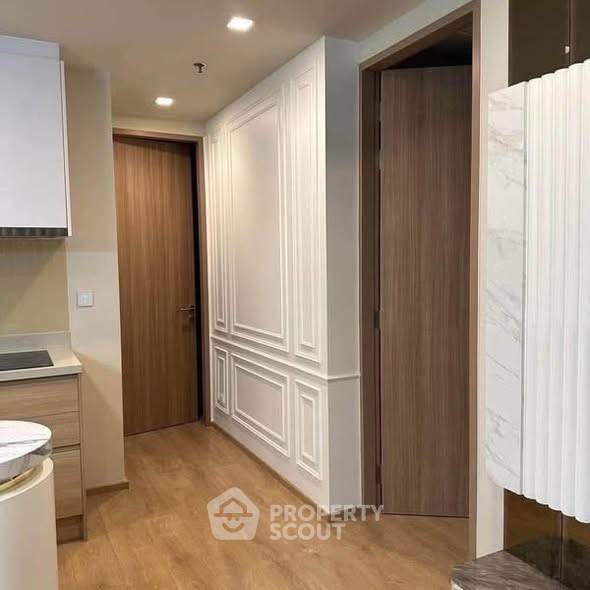 รูป คอนโด 2 ห้องนอน 55 ตร.ม. ขาย Noble Around Sukhumvit 33 ใกล้ BTS พร้อมพงษ์ (ID 3064739) - รูปที่ 4/12