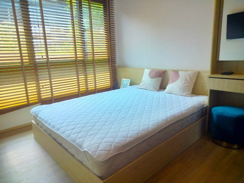 P-51950 | The Base Park West Sukhumvit 77 🔥✨ 1-Bedroom Condo for Rent | Fully Furnished | Washing Machine Included | Near BTS Phra Khanong