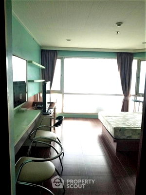 คอนโดให้เช่า : คอนโด 1 ห้องนอน ชั้น 28 สุขุมวิท สวีท ใกล้ BTS นานา (ID 860177)