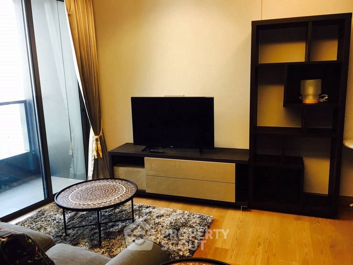 picture 2-BR Condo, The Lumpini 24, 55 Sqm, Near BTS Phrom Phong (ID 3064754) - 8/12