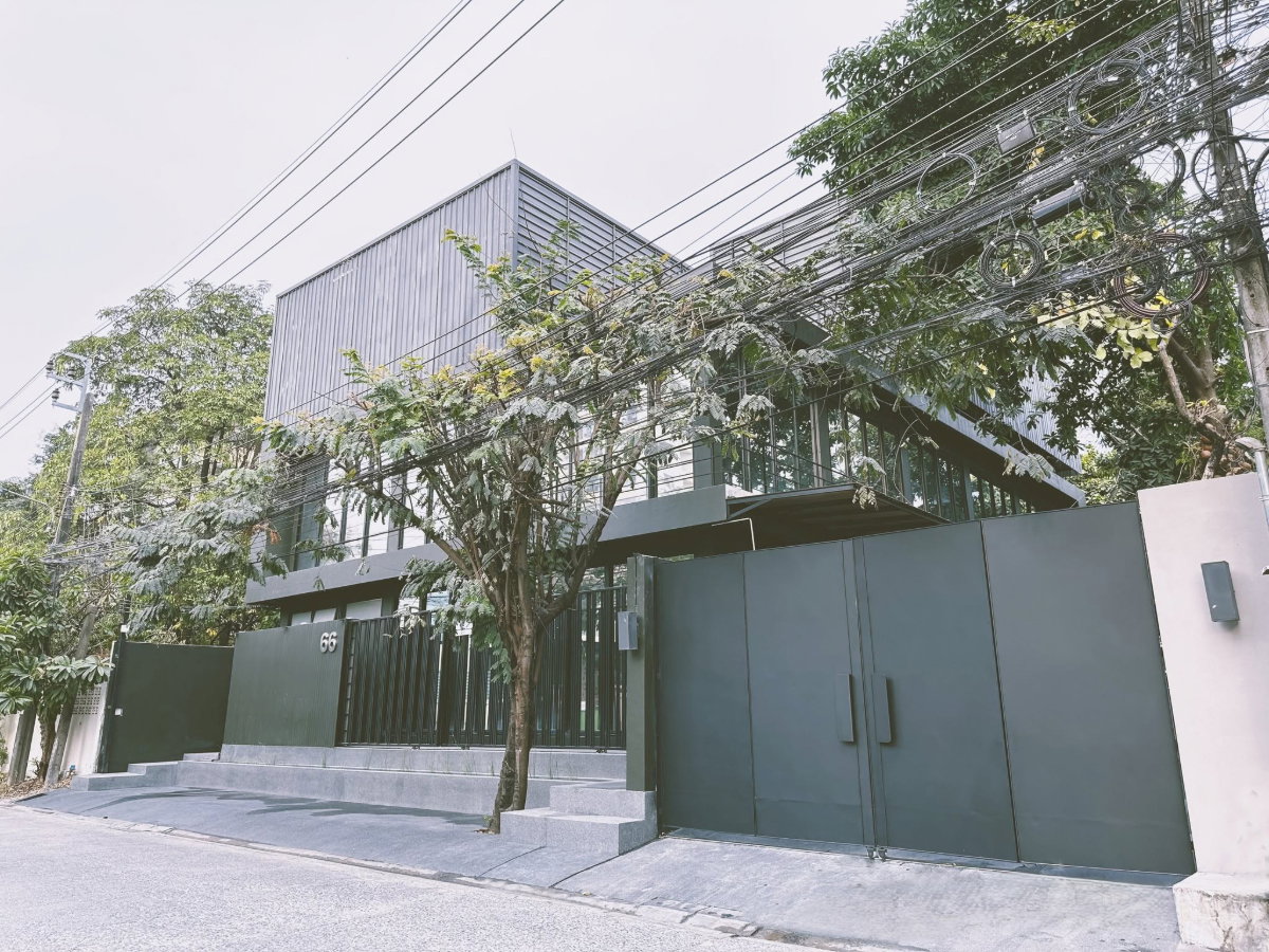 รูป WS8049 ให้เช่า 📍 OFFICE CAMPUS รัชดา 32 ตรงข้ามศาลอาญา ใกล้ MRT ลาดพร้าว เพียง 350,000 บาท/เดือน - รูปที่ 1/13