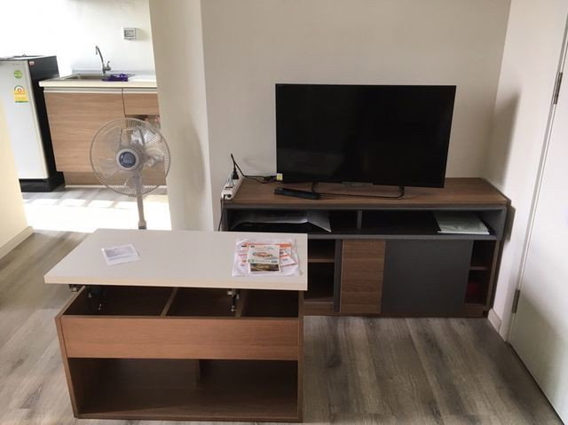 picture Condo for Sale near BTS-Bearing - 3/9