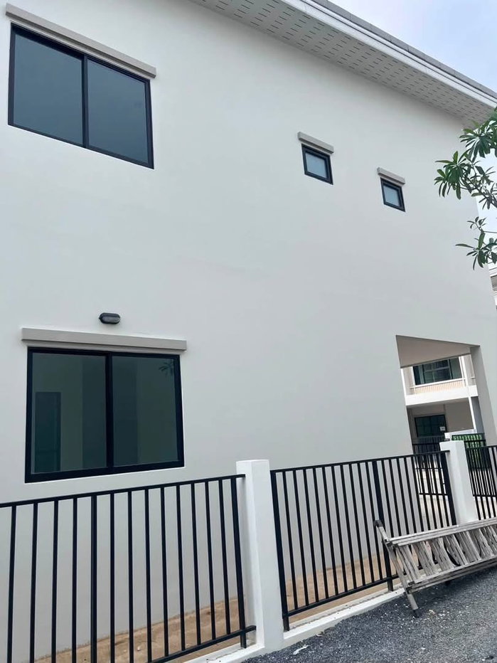 picture ðĨCP-11351ðĨ For rent: 2-story townhome in The Modish Prachauthit-Suksawat project. ðAdd Line @primecondo - 3/26