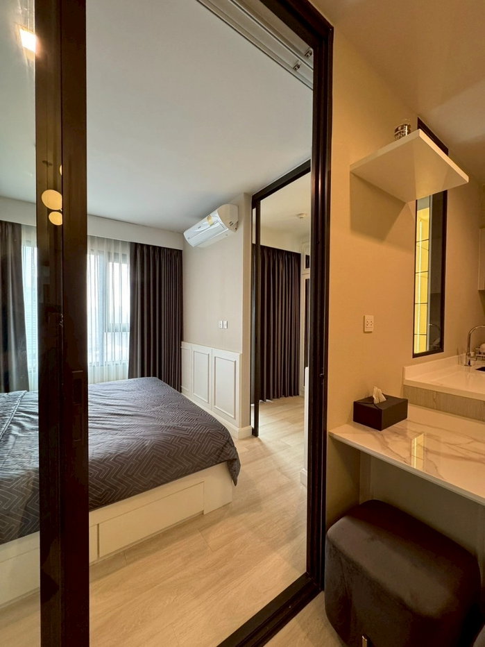 picture Condo for rent Life One Wireless - 20/23