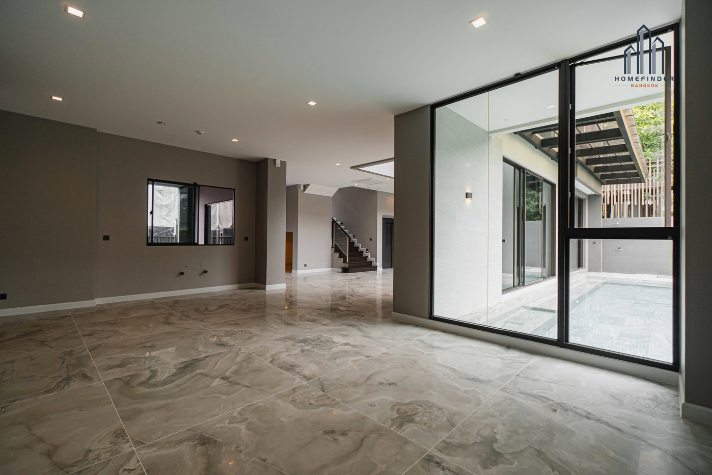 รูป 95E1 – Ninety Five East One 4 bedrooms, for sale - รูปที่ 52/69