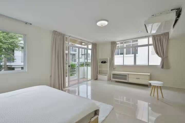 picture LTH15902 - House for Rent Phrom Phong | Sukhumvit 31 | 120,000 THB - 3/14