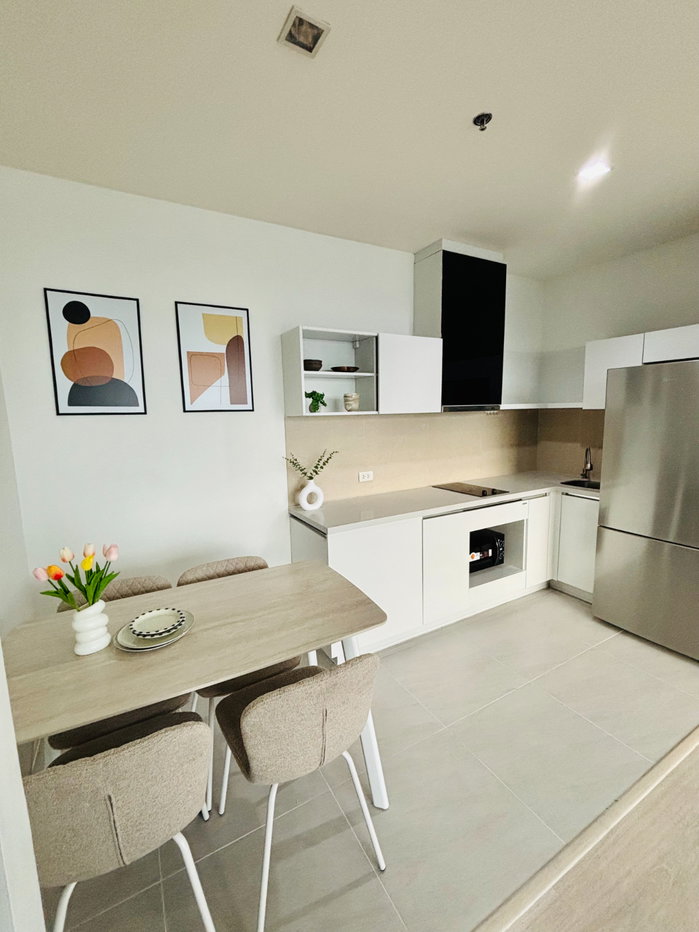 picture Rhythm Sukhumvit 44/1 Corner unit 2 Bedroom 30th Floor with Panorama View - Ready to Move In. - 12/20