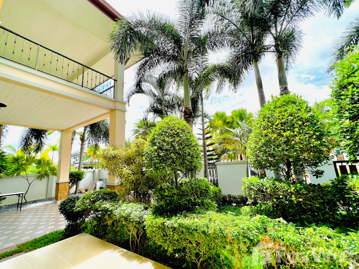 picture Spacious Pool Villa for Sale 1961556 - 7/40