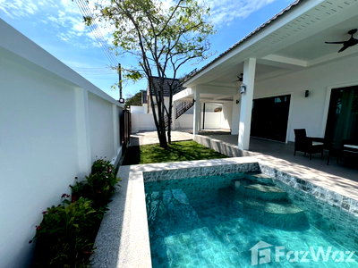 Houses for sale Hua Hin Prachaubkirikhan : 4 Bedroom Villa for sale at Pavilion Ville  4191109