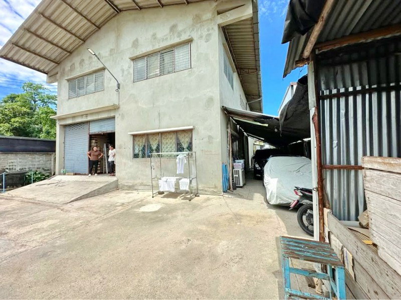 รูป สุขสวัสดิ์28-32 ใกล้รพ.บางปะกอก1 850 ม. โรงงานให้เช่า 2 ชั้น 4 นอน 2 น้ำ 114 ตร.ว. 506 ตร.ม. - รูปที่ 4/8
