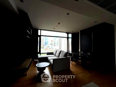 Condos for sale : 3-BR Condo For Sale At Circle Condominium, 39th-Floor Near MRT Phetchaburi (ID 3065451)