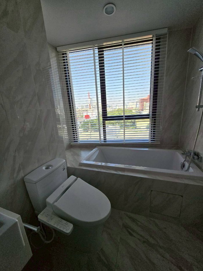 picture MRT Khlong Toei 43 m. Condo COCO PARC ( Rental ) Price  75,000 Baht - 38/44