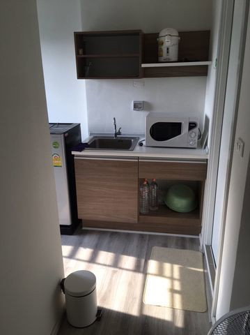 picture Condo for Sale near BTS-Bearing - 2/9