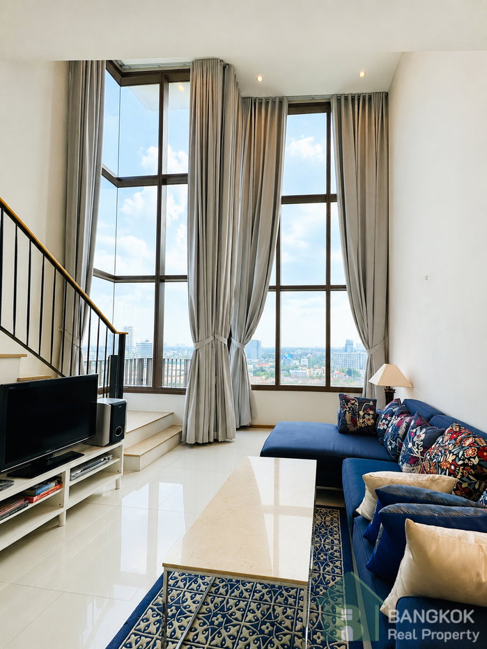 รูป ให้เช่าคอนโด Duplex 1 ห้องนอน The Emporio Place สุขุมวิท 24 BTS พร้อมพงษ์ - รูปที่ 1/19
