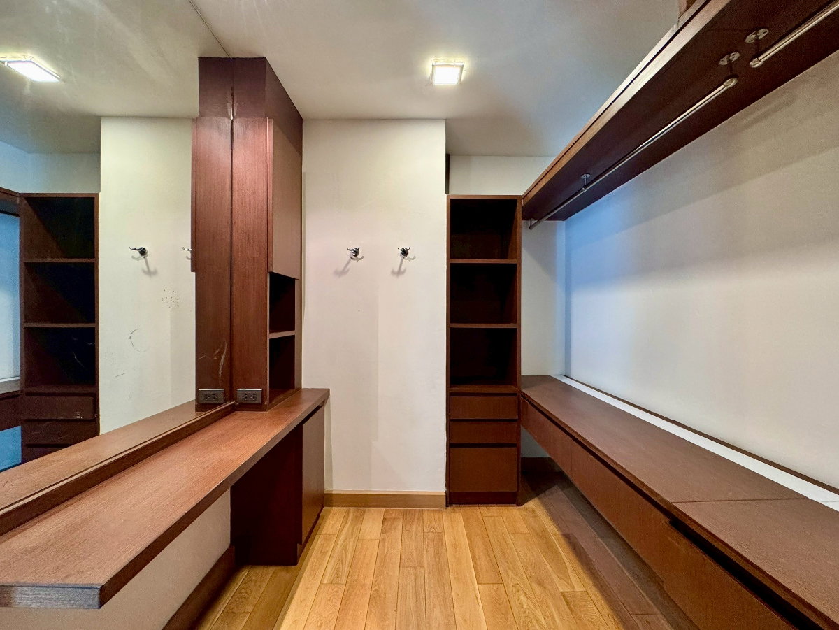 รูป Belgravia Residences | Luxurious 4 Bed Condo in Phrom Phong - BR10497CD - รูปที่ 21/50
