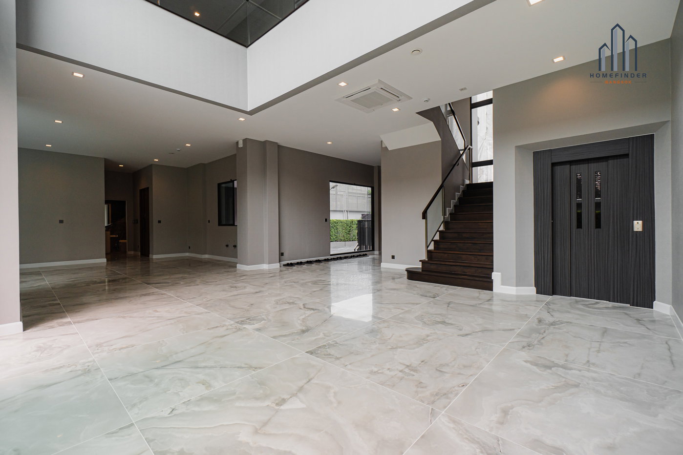 รูป 95E1 – Ninety Five East One 4 bedrooms, for sale - รูปที่ 49/69