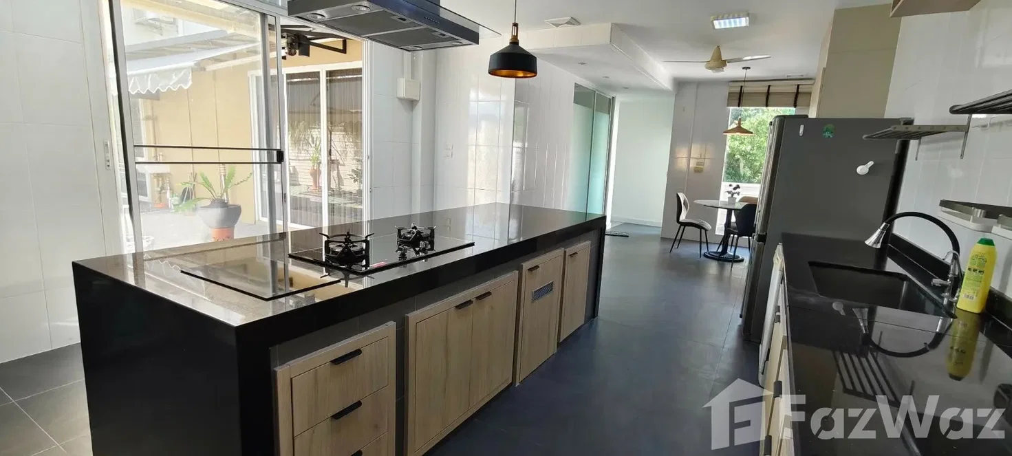 รูป บ้านเดี่ยวให้เช่า 4 ห้องนอน ในโครงการ คอร์ทยาร์ด วิลล่า พระราม 9-วงแหวน 6537113 - รูปที่ 18/36