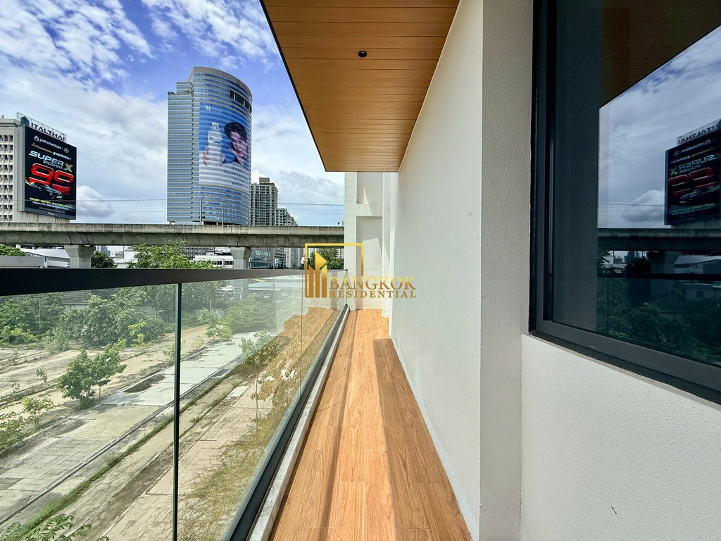 รูป Culture 188 | Modern 5 Bedroom Luxury House on Rama 9 Road - BR28356SH - รูปที่ 16/49