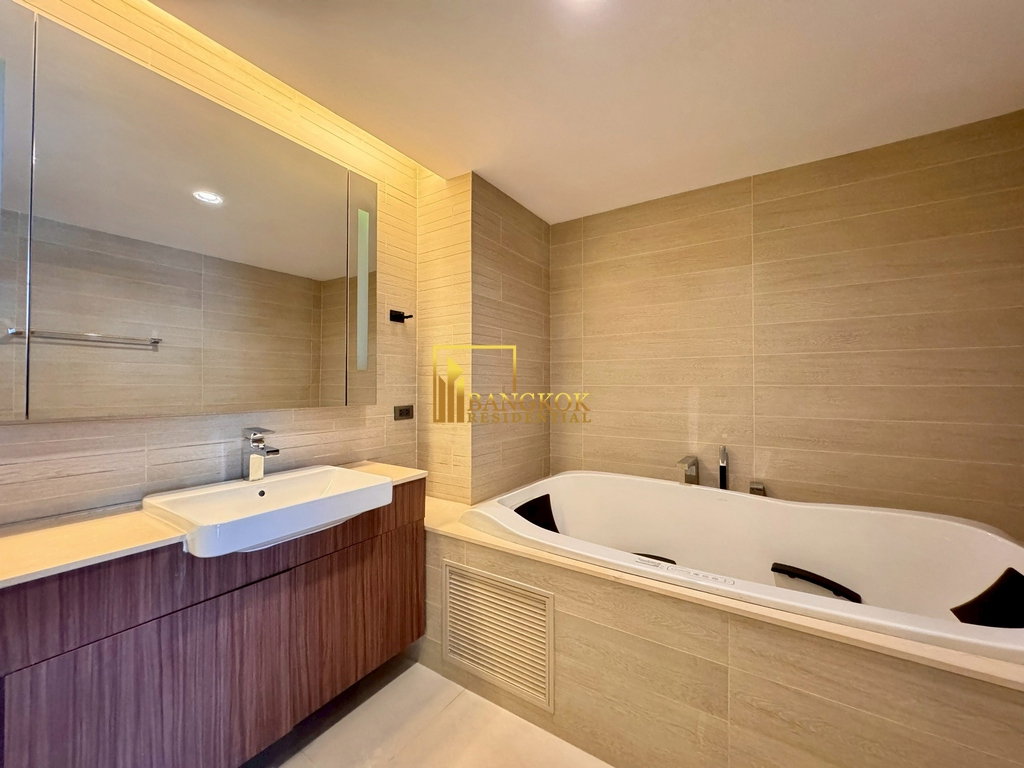 picture The Hudson | Very Spacious 4 Bed Luxury Condo in Sathorn - BR12172CD - 22/53