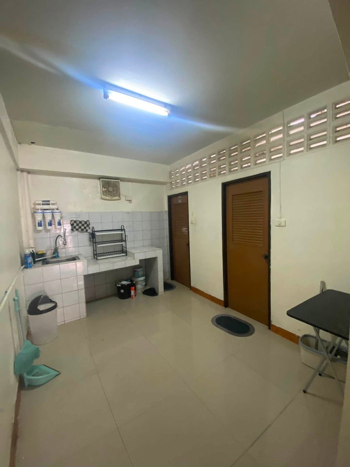 รูป 🏡✨ ให้เช่าทาวน์เฮ้าส์ 3 ชั้น ซอยพัฒนาการ 15 2 ห้องนอน 2 ห้องน้ำ ห่างถนนพัฒนาการเพียง 50 เมตร 💰 ค่าเช่าเพียง 15,000 บาท/เดือน - รูปที่ 7/11