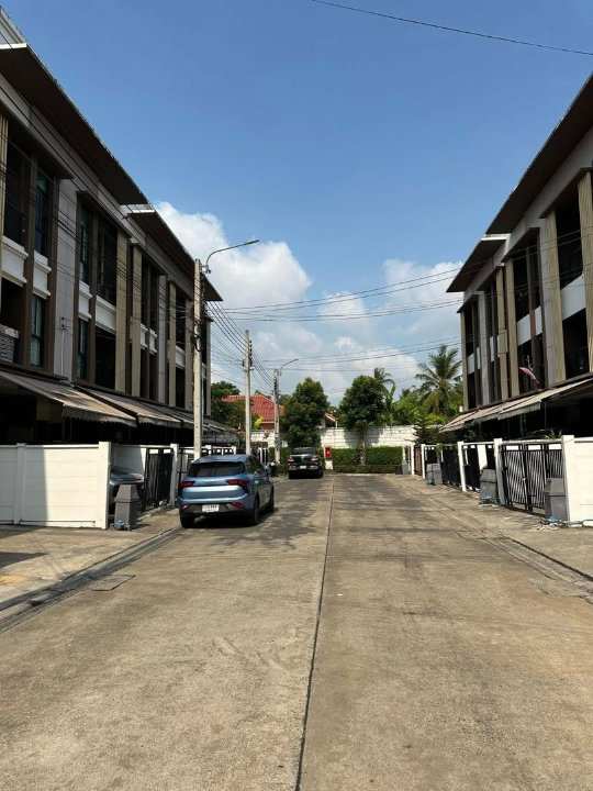 รูป 💥ให้เช่าทาวน์โฮม 3 ชั้น บ้านกลางเมือง กัลปพฤกษ์ พร้อมเฟอร์ แอร์ทั้งหลัง💥 - รูปที่ 12/16
