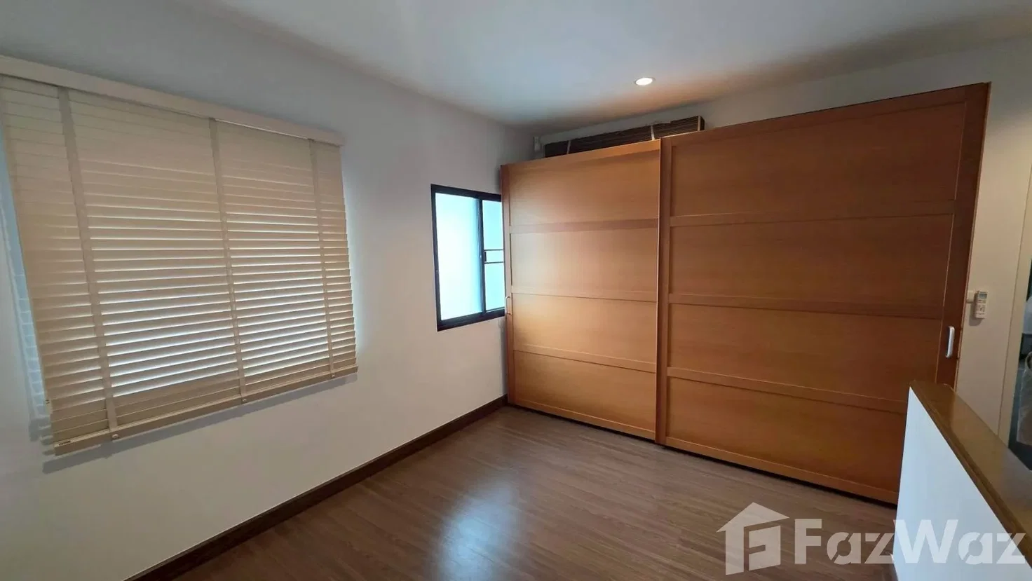 รูป ขาย บ้านเดี่ยว 5 ห้องนอน ในโครงการ บ้านลุมพินี สวนหลวง ร.9 6559599 - รูปที่ 3/10