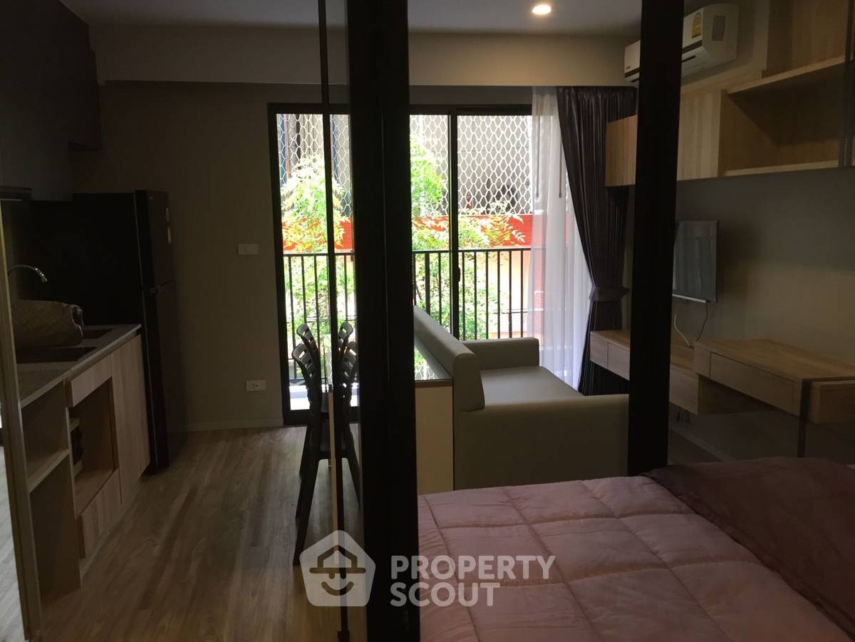 รูป คอนโด 1 ห้องนอน ให้เช่า Blossom Condo @ Sathorn-Charoenrat ขนาด 30 ตร.ม. ใกล้ BTS สุรศักดิ์ (ID 2229800) - รูปที่ 1/22