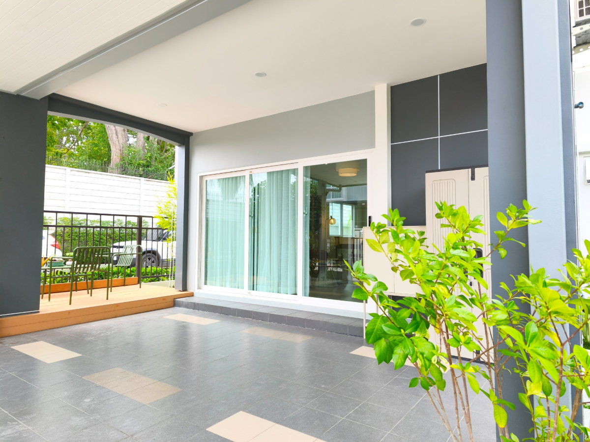 รูป OFFICIAL LAUNCH | PRIVATE RENTAL RESIDENCE by LIFE IS PROPERTY - รูปที่ 10/16