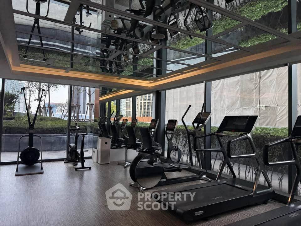 picture Pet-Friendly 2-BR 135 Sqm On 20th Floor Marque Sukhumvit, 100m To BTS Phrom Phong (ID 3065746) - 13/16