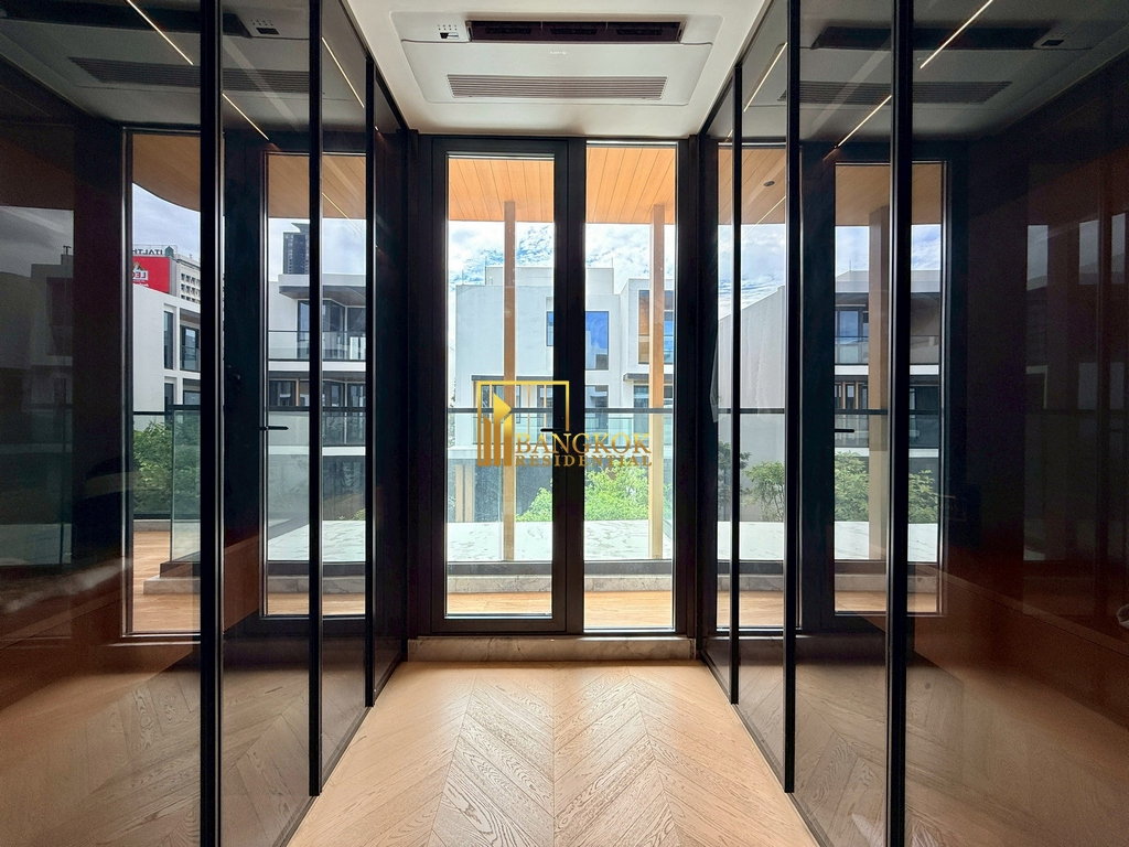 รูป Culture 188 | Amazing 6 Bed Luxury House on Rama 9 Area - BR28358SH - รูปที่ 23/61