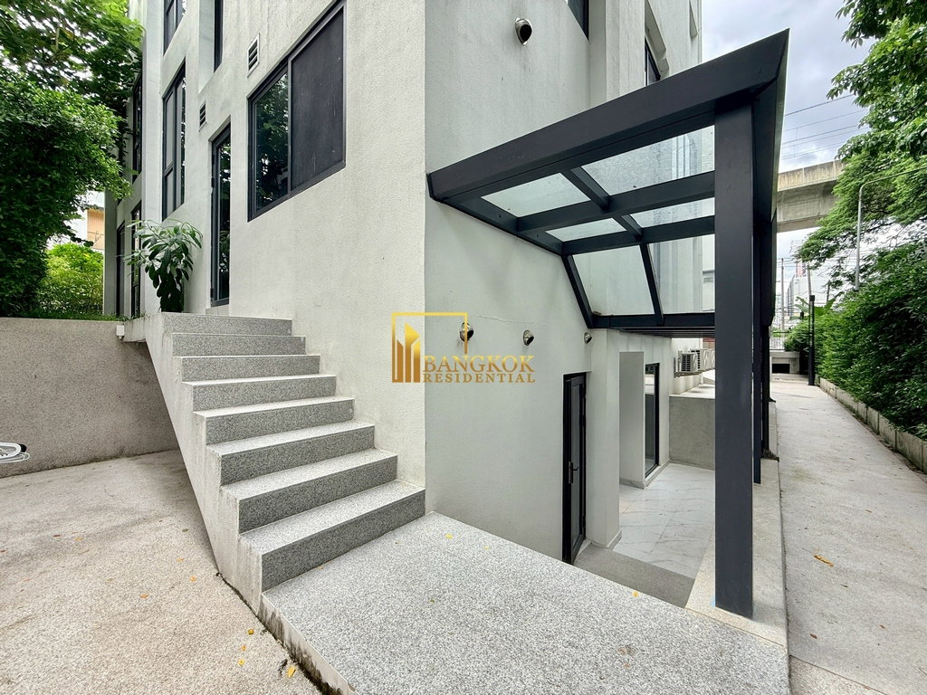 picture Culture 188 | Stunning 6 Bed Luxury House on Rama 9 Area - BR28357SH - 50/60