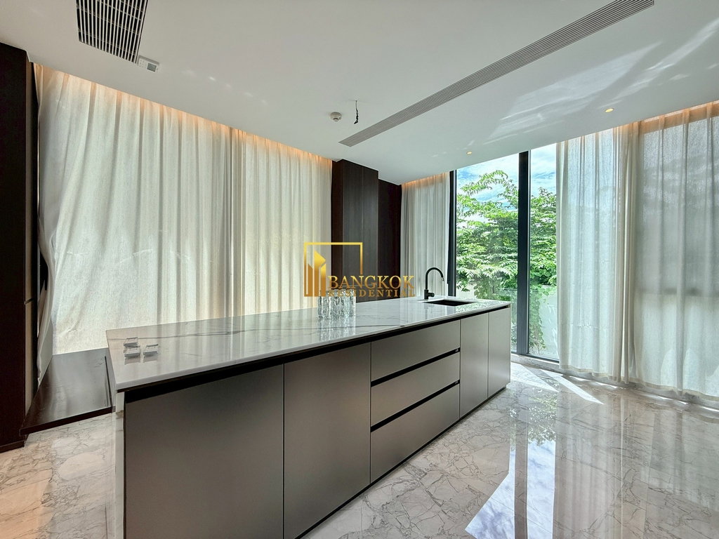 รูป Culture 188 | Modern 5 Bedroom Luxury House on Rama 9 Road - BR28356SH - รูปที่ 3/49