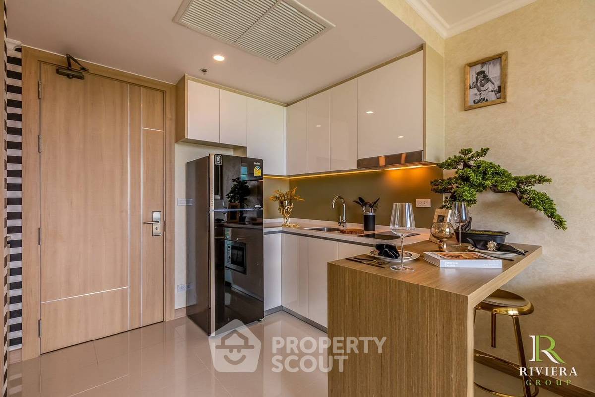 รูป คอนโด 1 ห้องนอน The Riviera Jomtien ชั้น 32 ใกล้หาดจอมเทียน (ID 3066108) - รูปที่ 2/8