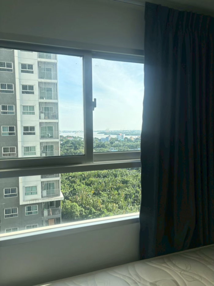 picture FOR RENT: The Trust Condo @ BTS Erawan - 5/9