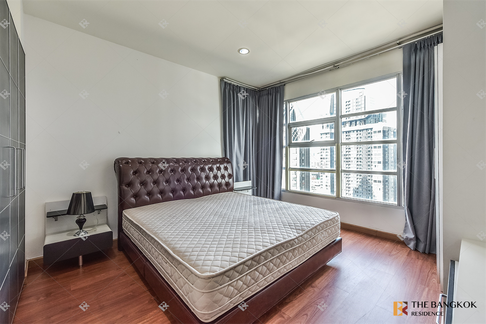 Baan Klang Krung Siam Pathumwan near Airport Rail Link Phaya Thai Station Exclusive Unit from Top Brands